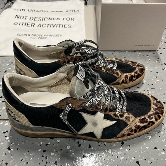 Golden Goose Sneakers